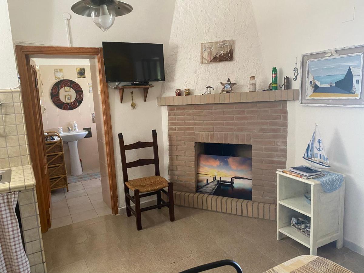 Casa Vacanza Sa Dommu De Teresa Nebida ภายนอก รูปภาพ