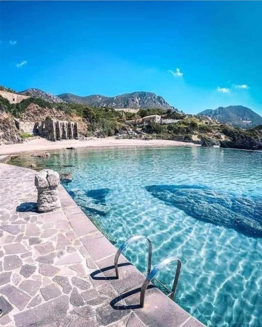 Casa Vacanza Sa Dommu De Teresa Nebida ภายนอก รูปภาพ